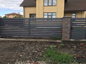 Забор жалюзи 72 метра фото в Лазаревском